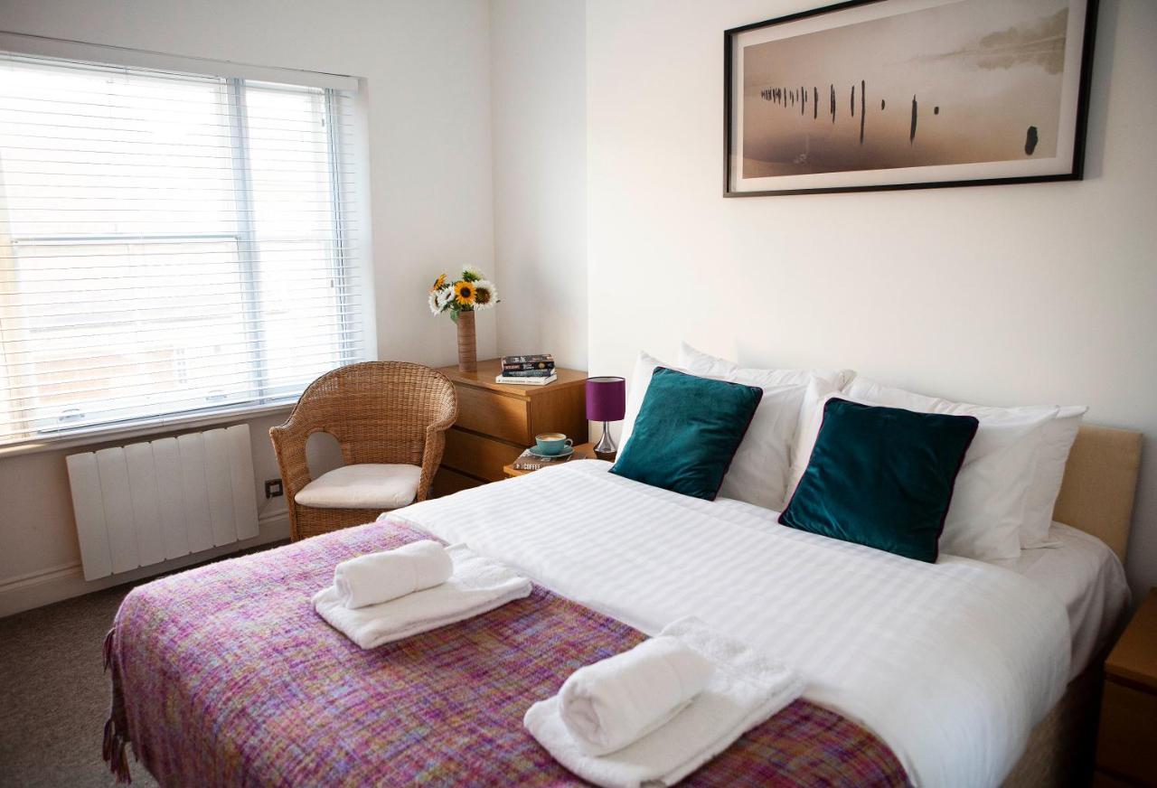 Apartamento 2, Opera House *